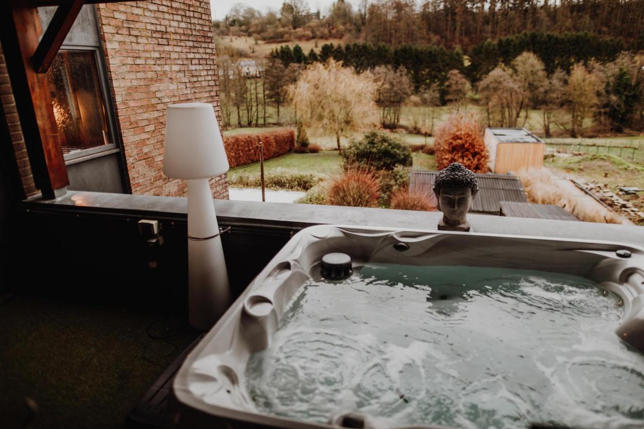 At Home - Jacuzzi Privatif Gesves Kültér fotó